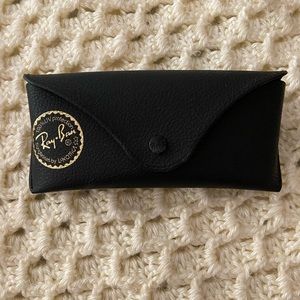 Black Ray-Ban Sunglasses Case